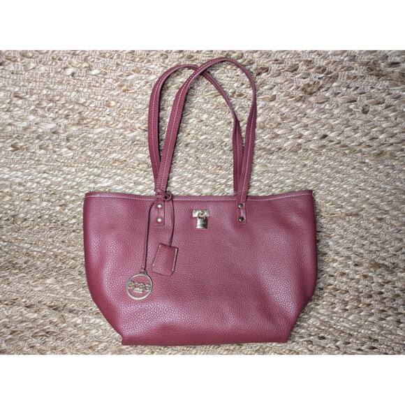 BCBG Paris Red Pebbled Faux Leather Open Shoulder Tote Bag & Crossbody Bag - Picture 2 of 16